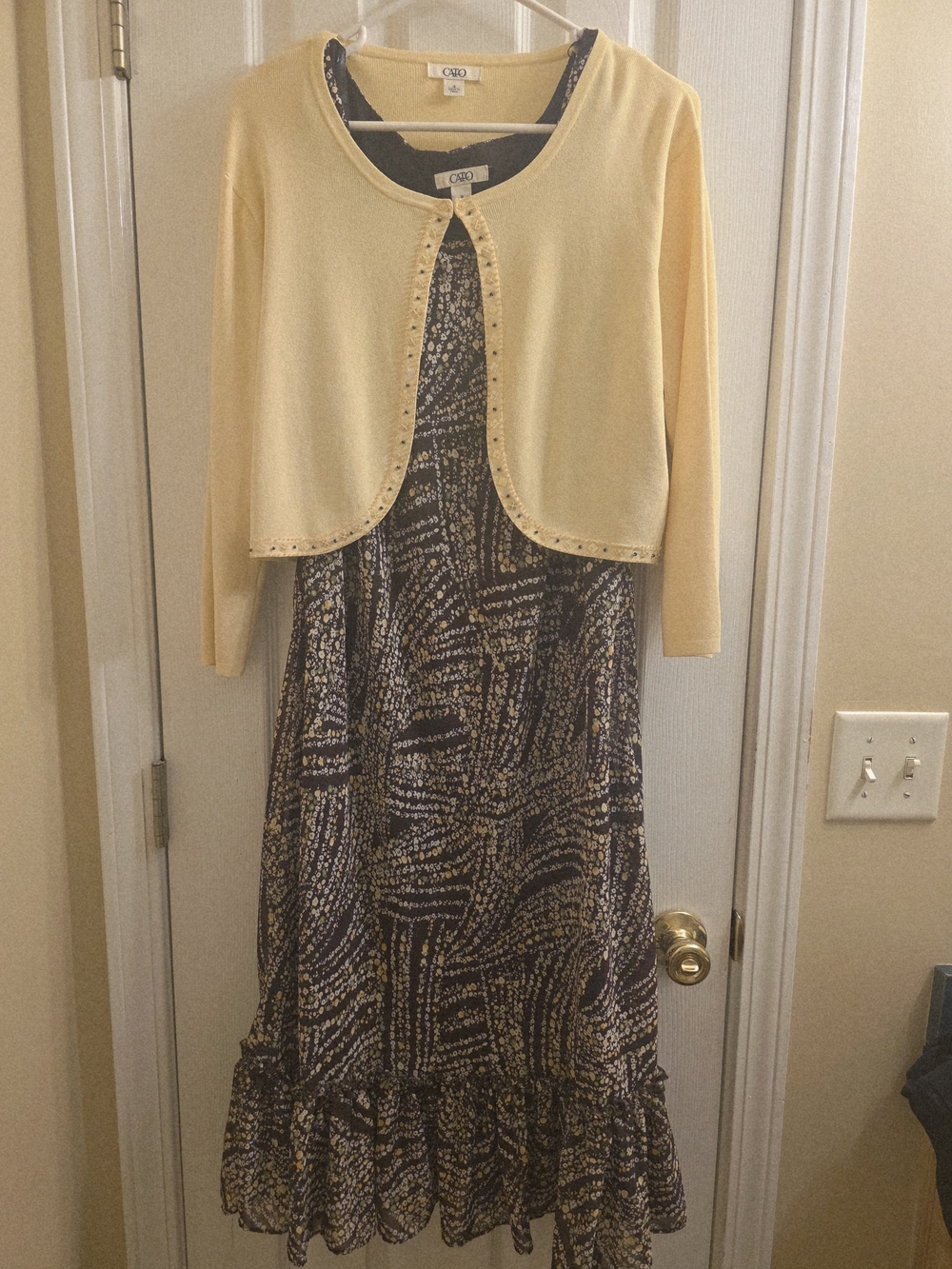 Vintage Cato Yellow Cropped Cardigan with Brown & Yellow Floral Print Maxi Dress
